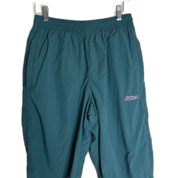 Palace skateboard men’s nylon baggies shell bottoms in green size small - Picture 2 of 11
